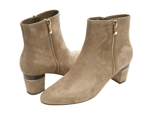 Dorle, Military Suede